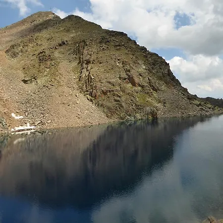 Piz Mondin Apartament *