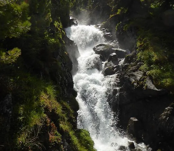 Piz Mondin Apartament Pfunds